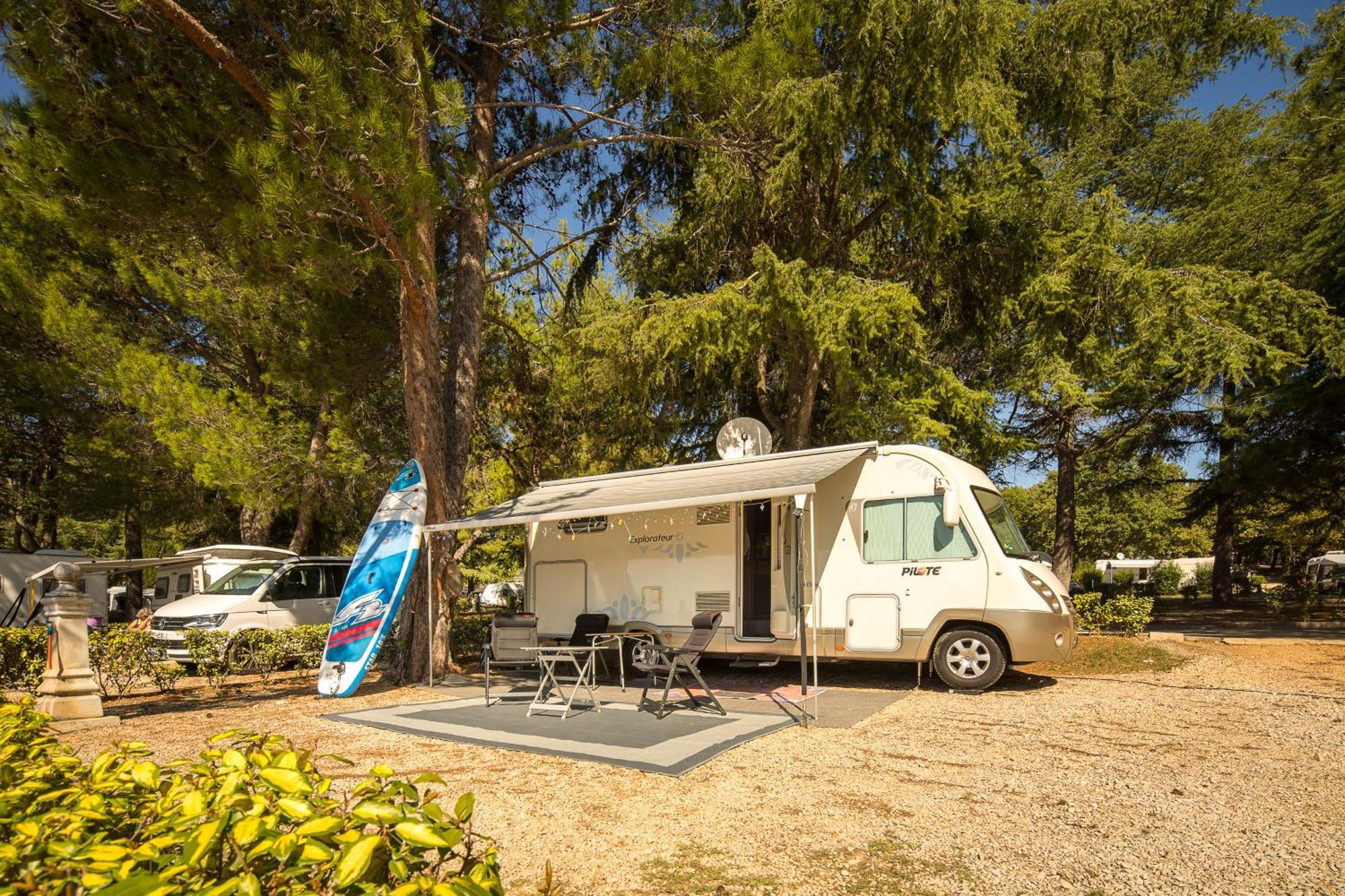 Maistra Camping Valkanela Pitches Funtana Buitenkant foto