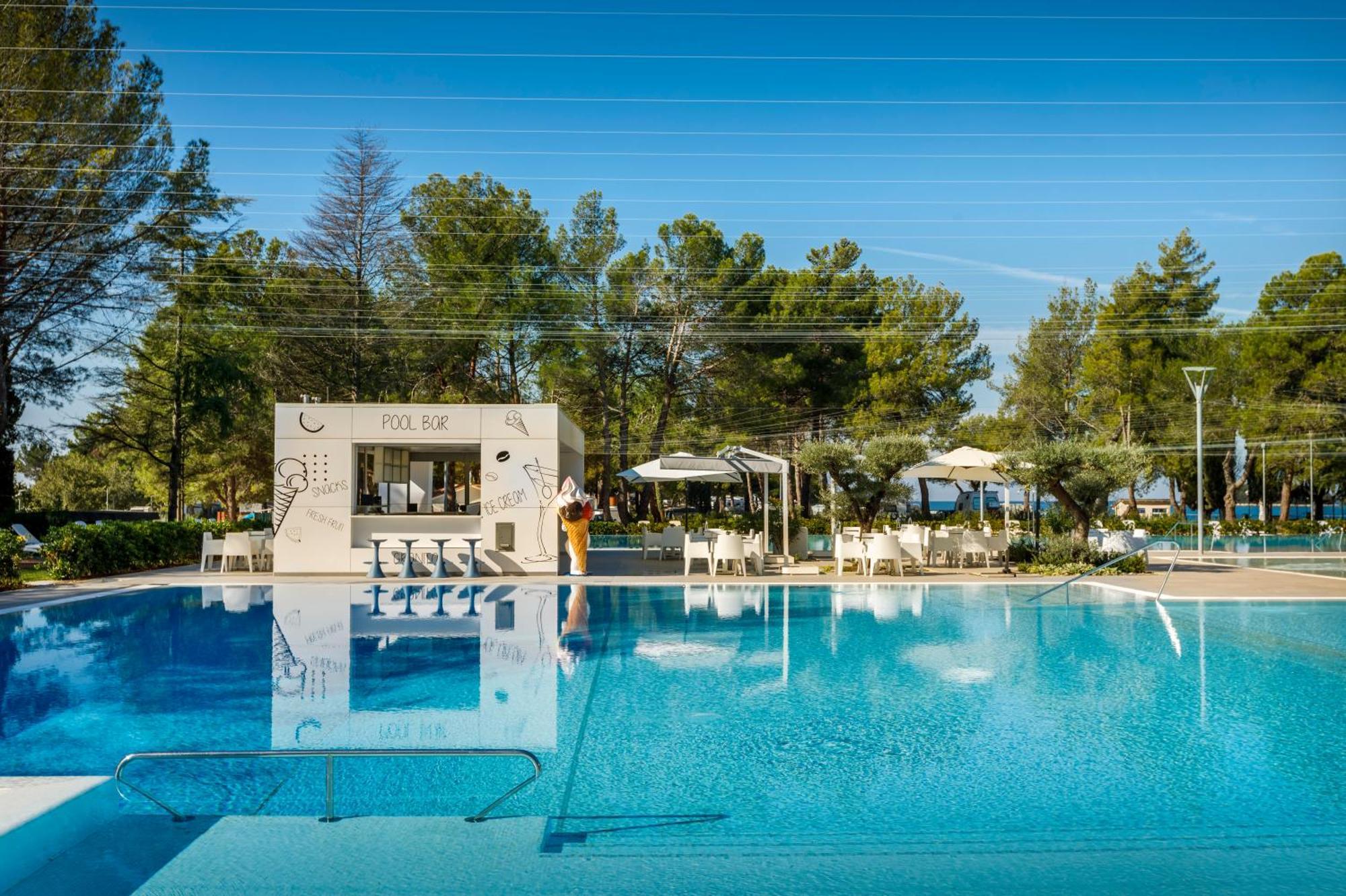 Maistra Camping Valkanela Pitches Funtana Buitenkant foto