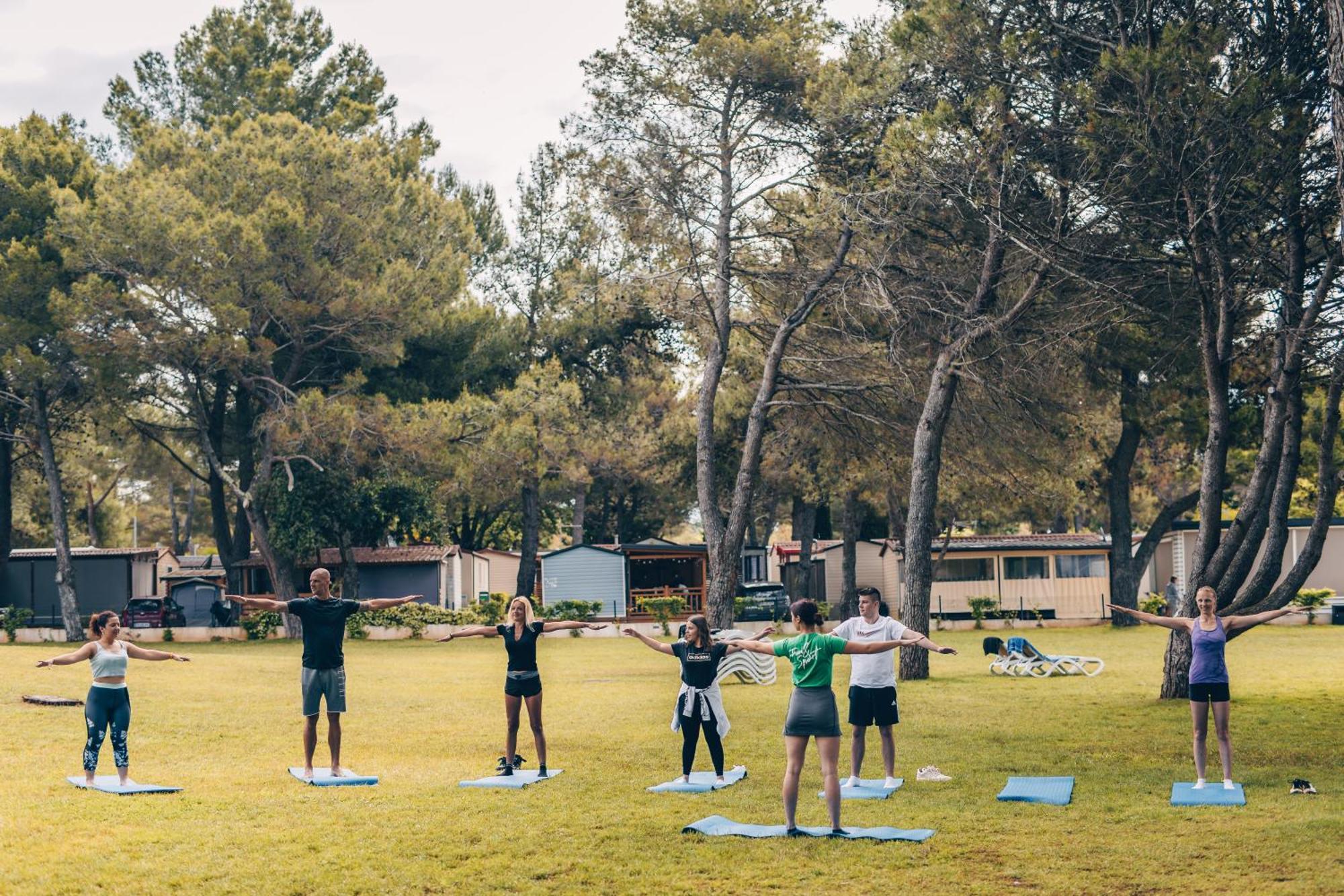 Maistra Camping Valkanela Pitches Funtana Buitenkant foto